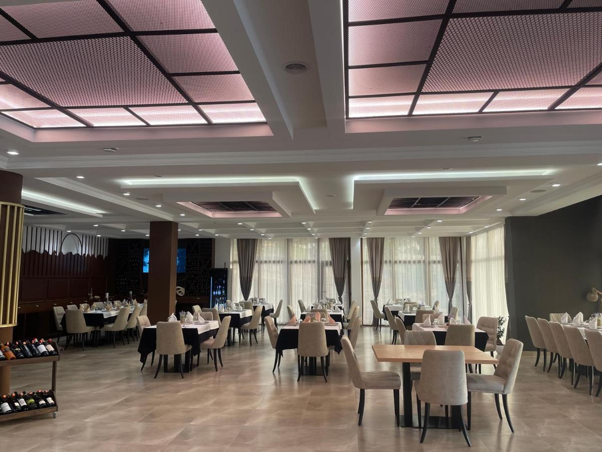 Hotel Dardania Kukes Extérieur photo